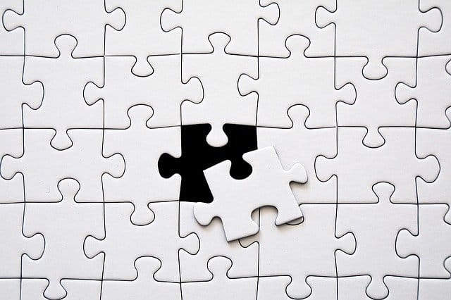 White puzzle pieces